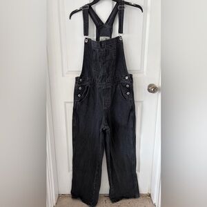 Vintage Levi's SilverTab
Black Denim Overalls
Faded Black Baggy Skater
